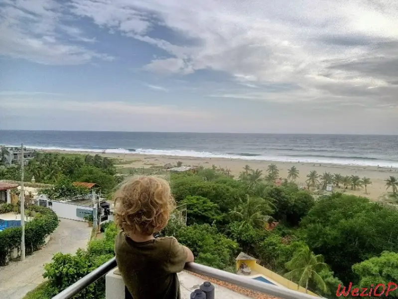 Vue sur Playa Zicatela à Puerto Escondido